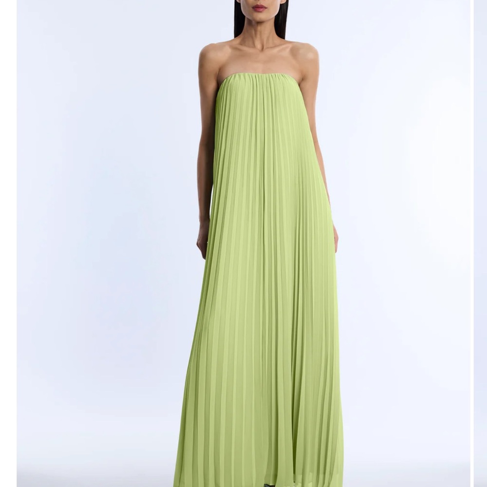 BCBGMAXAZRIA Pleated Gown in Citrine
